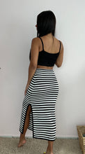 Load image into Gallery viewer, Black and White Skirt
